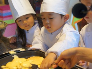 体験教室「パンケーキ作り」